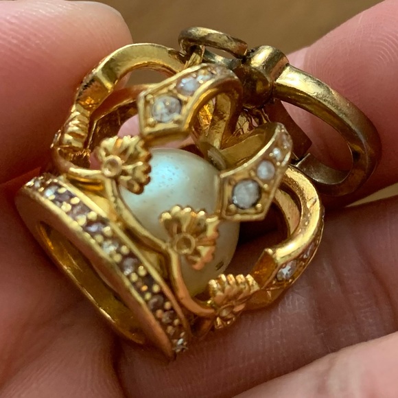 AUTHENTIC JUICY COUTURE RARE CROWN PEARL DOME CHARM BRACELET - Picture 7 of 12